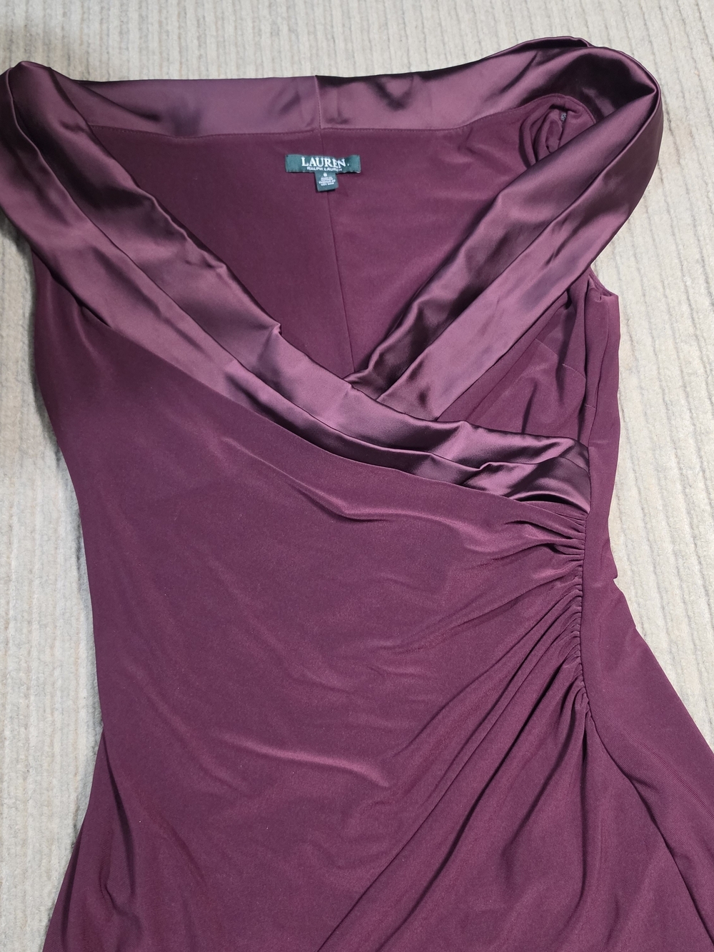 Ralph Lauren Women’s Elegant Satin Trim Jersey Maroon Evening Gown Size 8